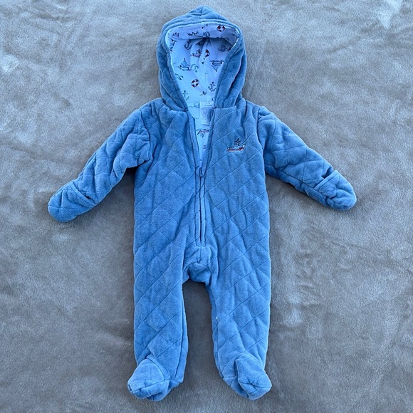 Laura Ashley Other - NWOT Laura Ashley Baby Winter Body Suit, Size 3-6 Months